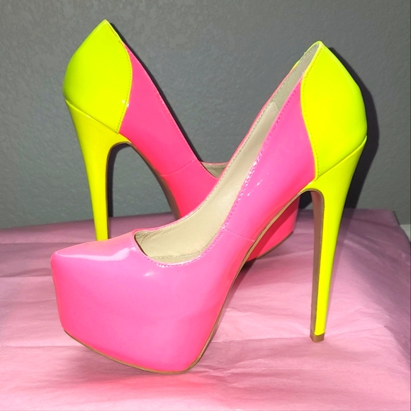 Neon Color-Block High Heels - Picture 2 of 5